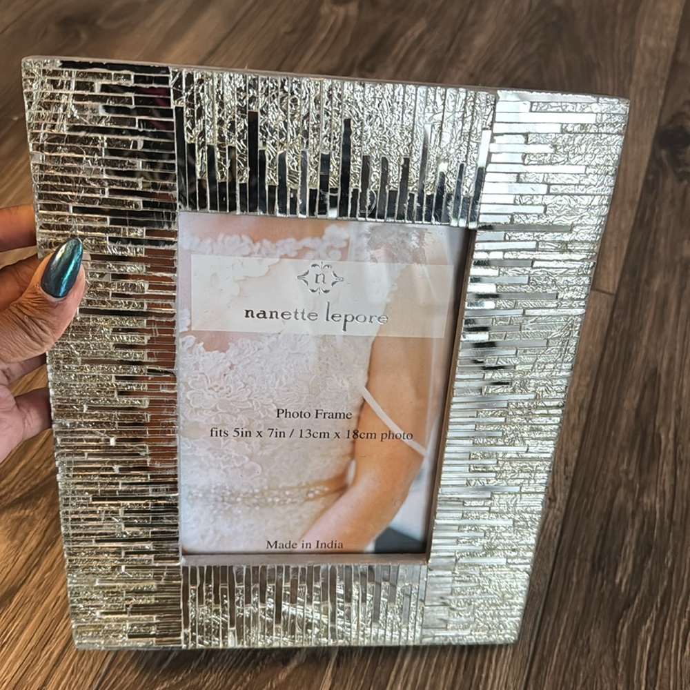 PHOTO FRAME - Picture 3 of 8